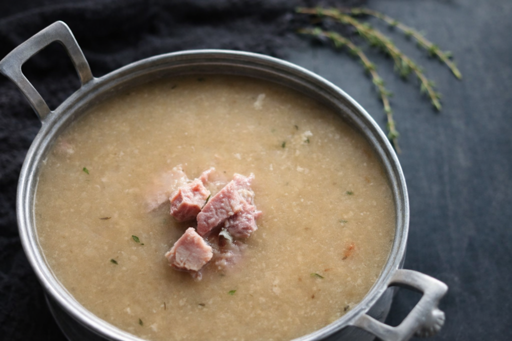 Creamy Cauliflower and Ham Soup